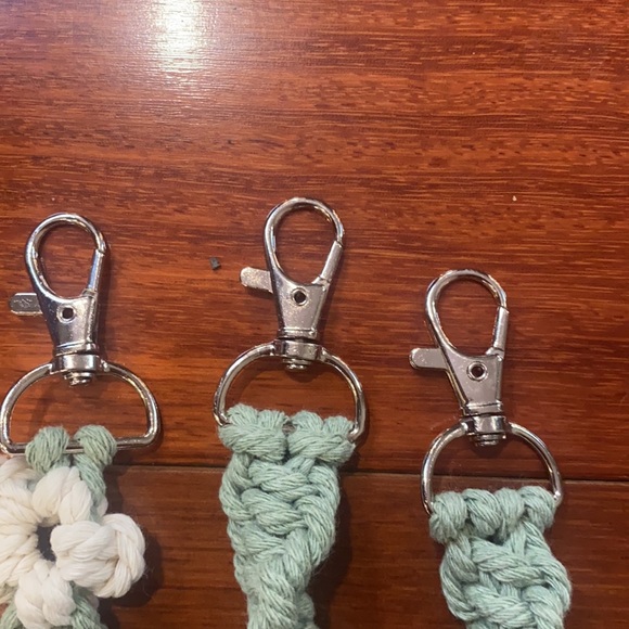 5 for $20! Macrame Keychains - Picture 2 of 3